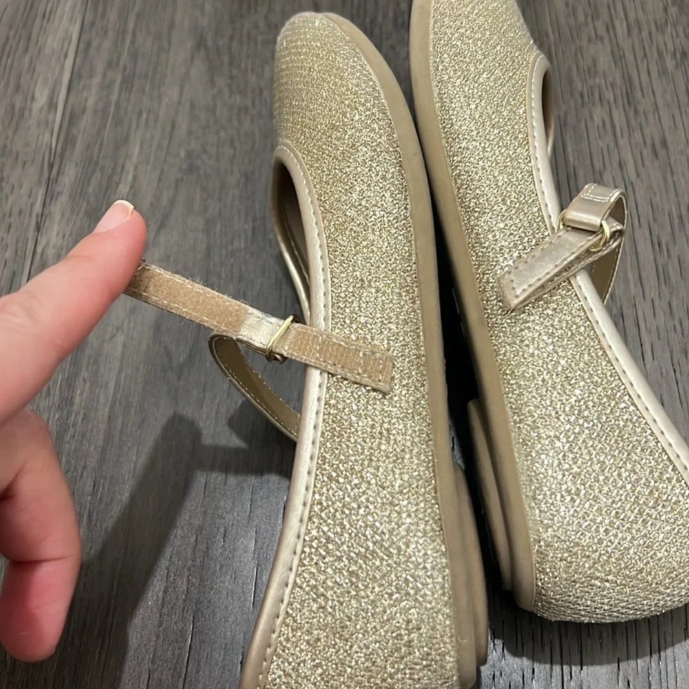 Gold glitter like shimmery Mary Jane like flat dress shoes